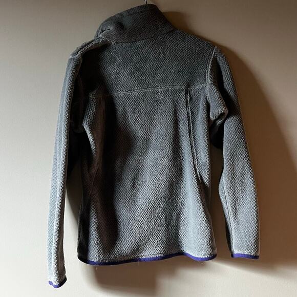 Patagonia re tool fleece gray and purple XS - Picture 5 of 7